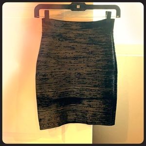 BCBG Maxazria 🖤 Black Metallic Bandage Skirt
